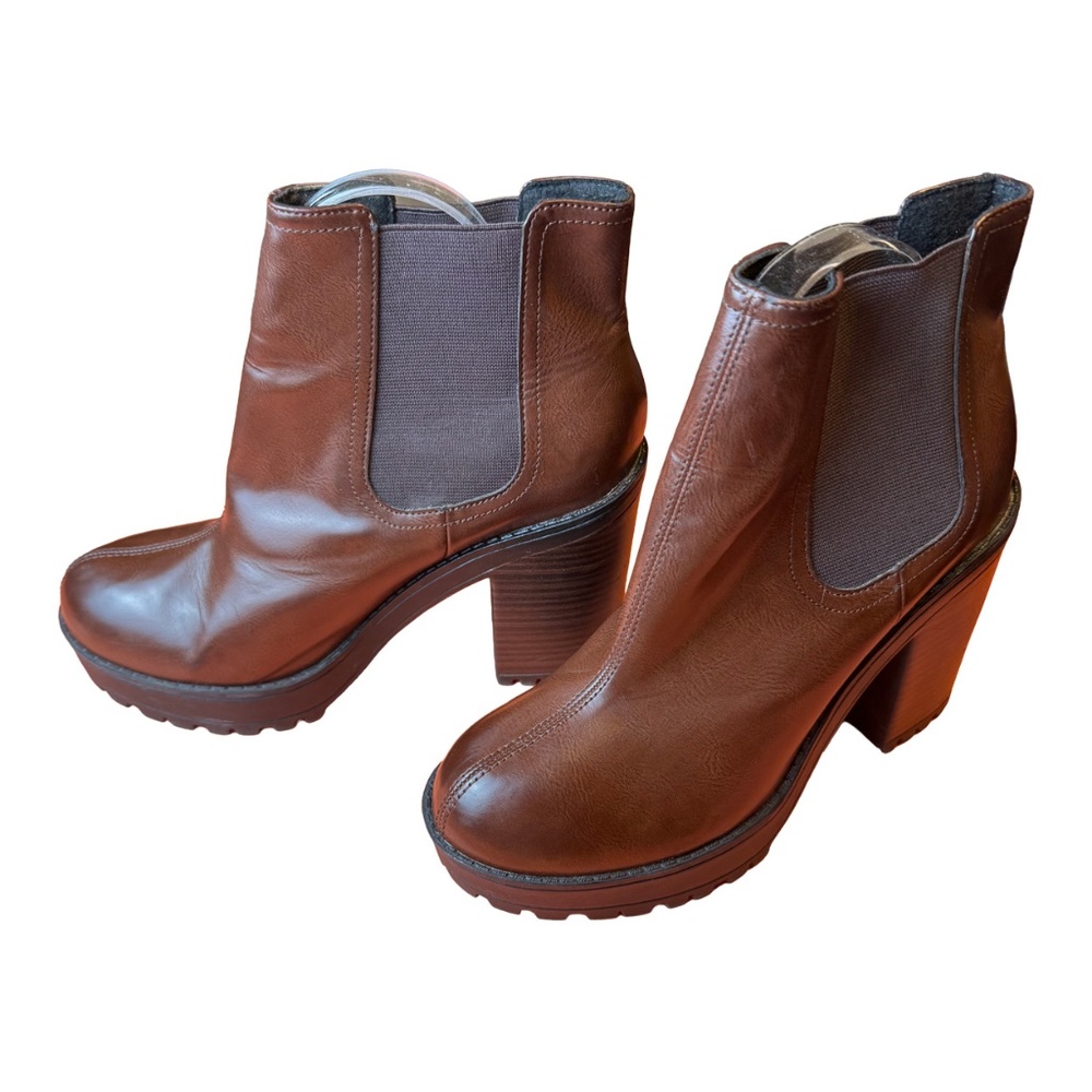 Divided Bootie NWOB - Picture 2 of 7